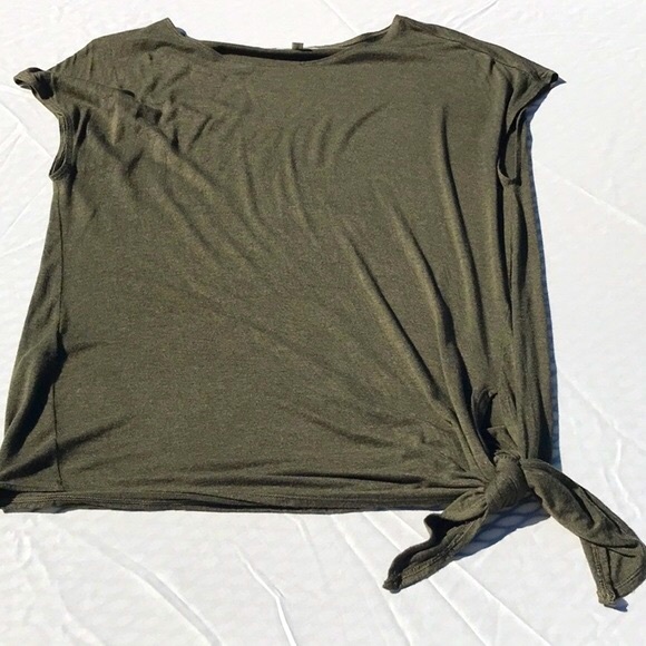 Max Studio Olive Green Couper Cut Cap Sleeve Knotted T Shirt Size Medium - Picture 15 of 16
